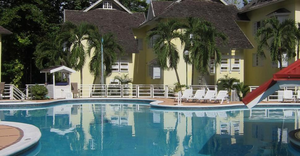 The View At Mystic Ridge Penthouse 78A Apartment Ocho Rios Luaran gambar