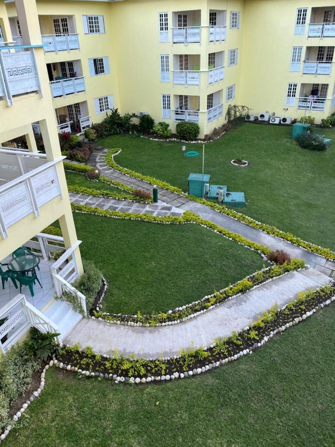 The View At Mystic Ridge Penthouse 78A Apartment Ocho Rios Luaran gambar