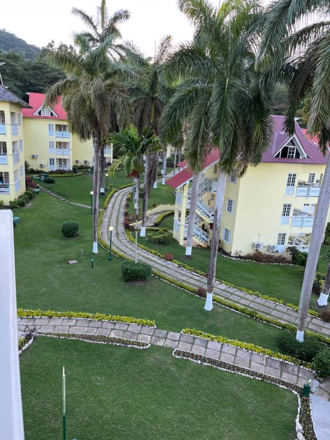 The View At Mystic Ridge Penthouse 78A Apartment Ocho Rios Luaran gambar
