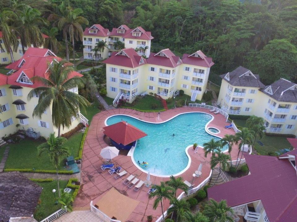 The View At Mystic Ridge Penthouse 78A Apartment Ocho Rios Luaran gambar