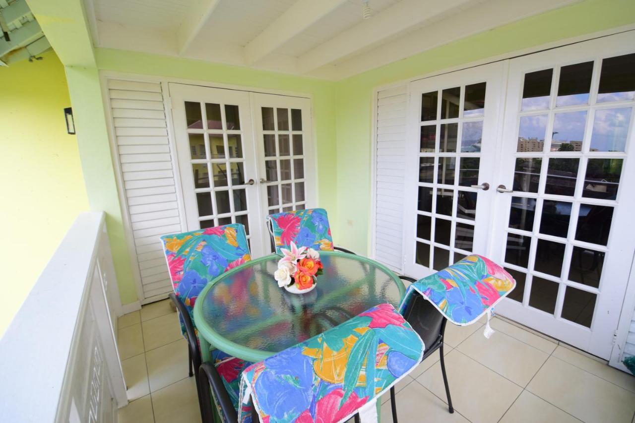 The View At Mystic Ridge Penthouse 78A Apartment Ocho Rios Luaran gambar