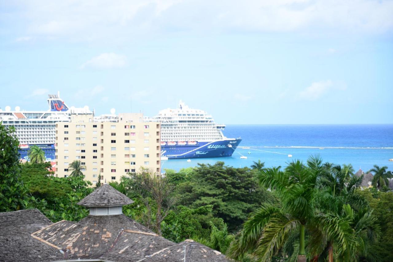 The View At Mystic Ridge Penthouse 78A Apartment Ocho Rios Luaran gambar